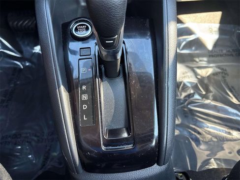 Used 2022 Nissan Kicks S image 25