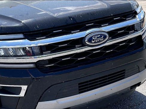 Certified 2023 Ford Expedition Limited AWD/4WD image 28