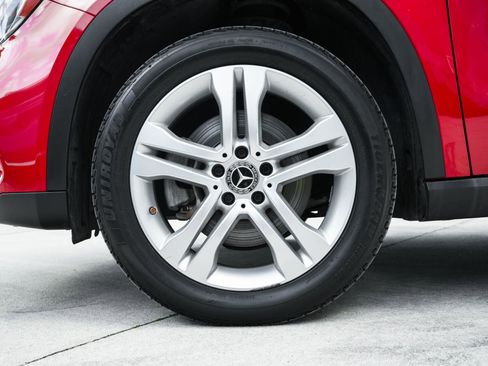 Used 2019 Mercedes-Benz GLA 250 image 28