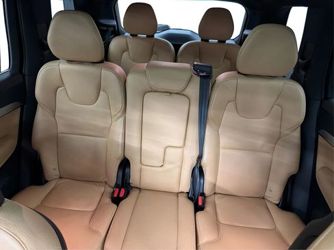 Used 2017 Volvo XC90 T6 Momentum w/ Vision Package AWD/4WD image 49