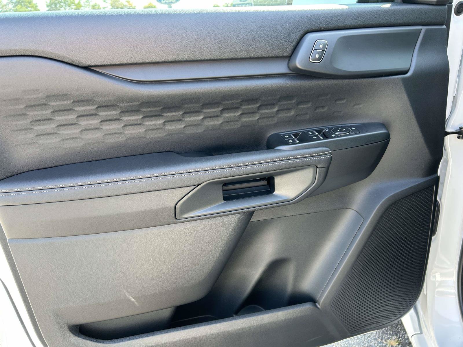 New 2026 Ford Ranger XLT w/ Technology Package RWD image 16