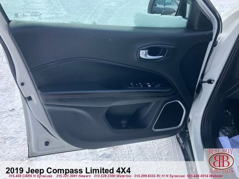 Used 2019 Jeep Compass Limited w/ Safety & Security Group image 9