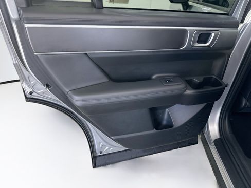 Used 2024 Hyundai Santa Fe SEL FWD image 26