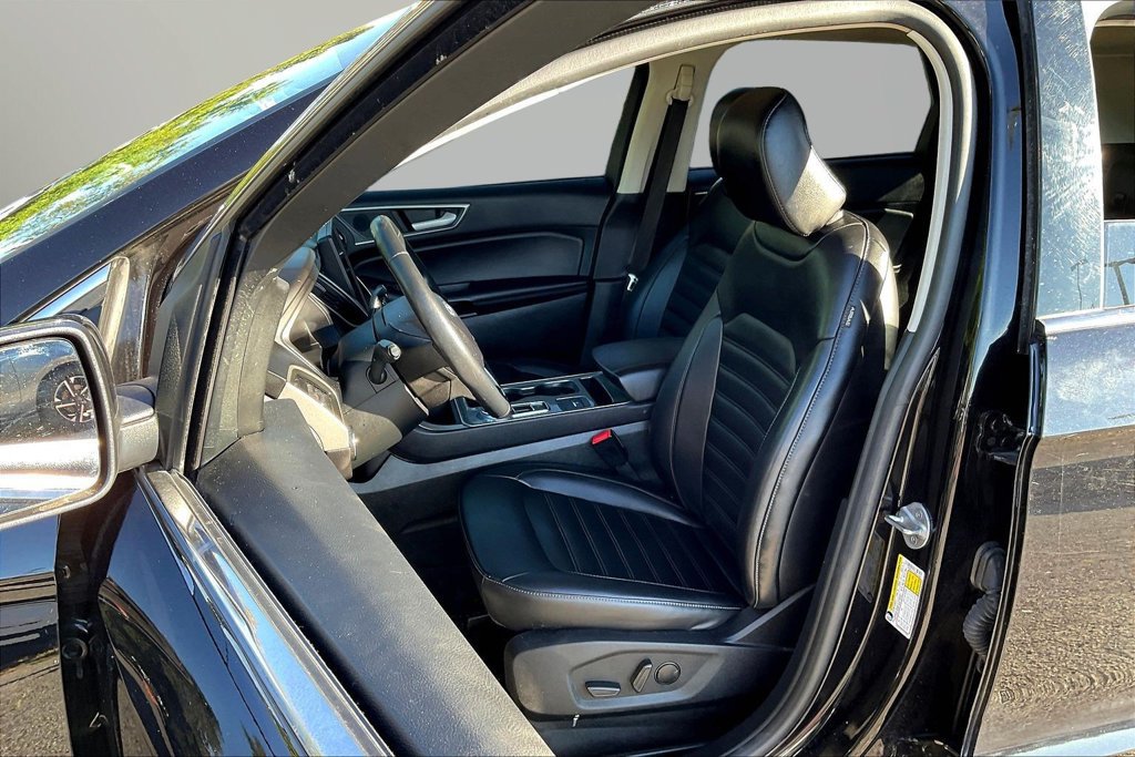 Used 2024 Ford Edge SEL w/ Convenience Package AWD/4WD image 21