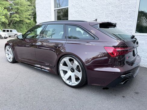 Used 2024 Audi RS 6 performance AWD/4WD image 9