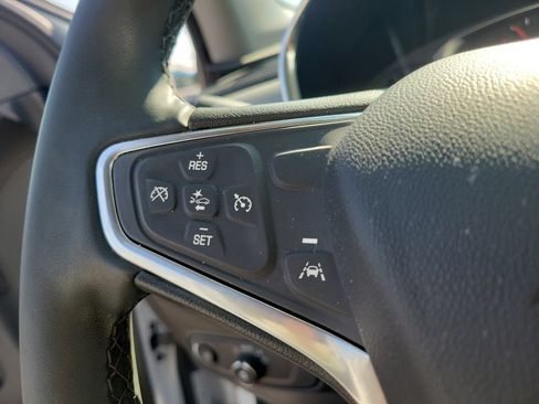 Used 2024 Chevrolet Equinox LT FWD image 26