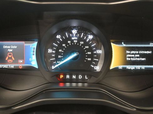 Used 2020 Ford Fusion SE image 19