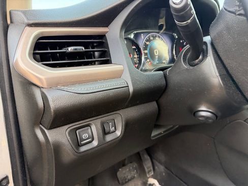 Used 2017 GMC Acadia Denali w/ Technology Package image 14