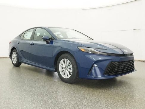 New 2026 Toyota Camry LE image 29