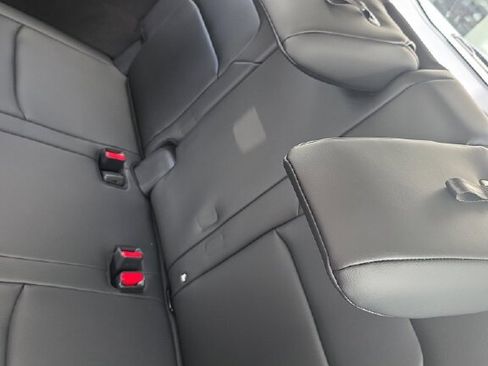 New 2026 Nissan Pathfinder SL FWD image 3