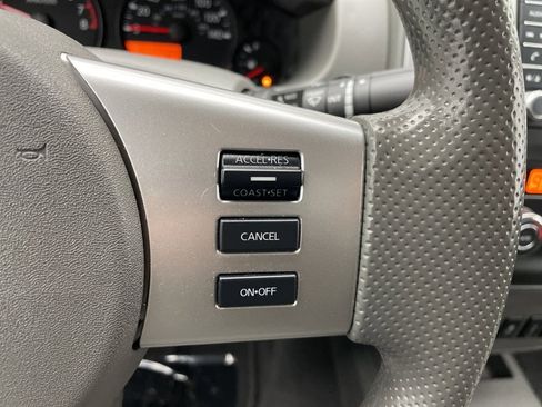 Used 2020 Nissan Frontier SV image 24