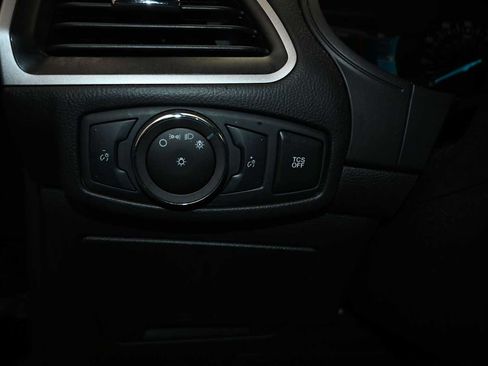 Used 2023 Ford Edge SEL AWD/4WD image 13