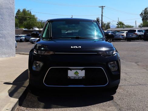 Used 2022 Kia Soul LX FWD image 16