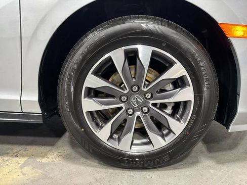 Used 2024 Honda Odyssey EX-L image 32