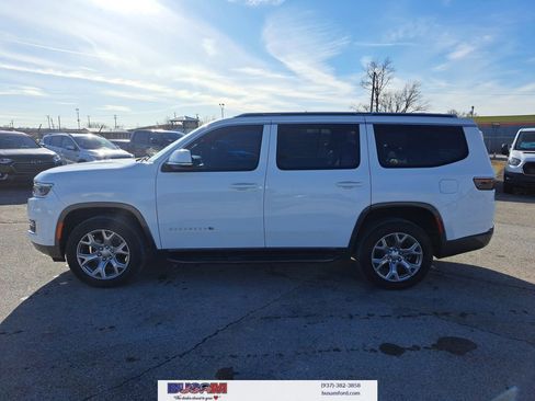 Used 2022 Jeep Wagoneer Series II image 23