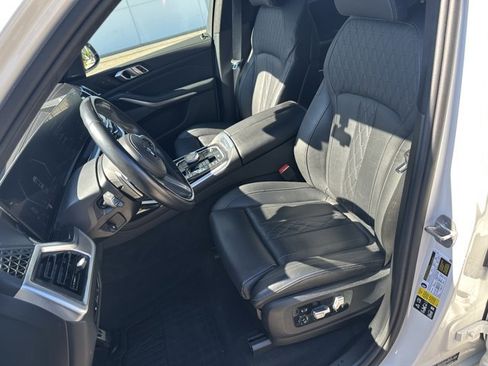 Used 2024 BMW X7 xDrive40i w/ Executive Package AWD/4WD image 12