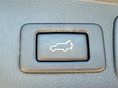 Used 2014 Subaru Forester 2.5i Limited AWD/4WD image 34