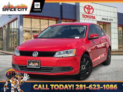 Used 2012 Volkswagen Jetta SE image 1