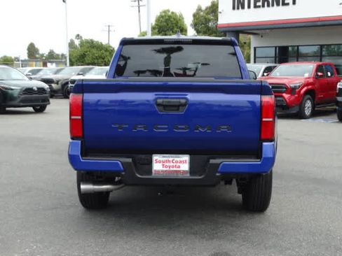 Used 2025 Toyota Tacoma SR5 image 14