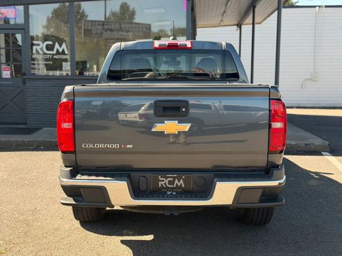 Used 2017 Chevrolet Colorado W/T w/ WT Convenience Package AWD/4WD image 6
