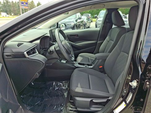 Used 2023 Toyota Corolla LE w/ Carpet Mat Package (TMS) FWD image 13