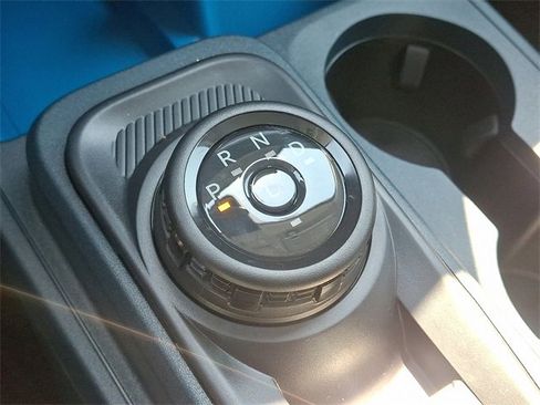 New 2025 Ford Maverick XLT w/ XLT Luxury Package image 17