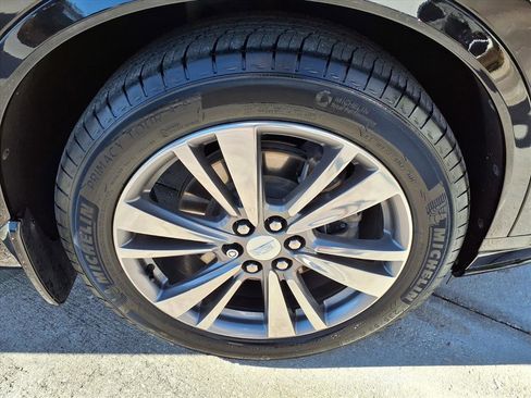 Used 2021 Cadillac XT6 Premium Luxury image 7