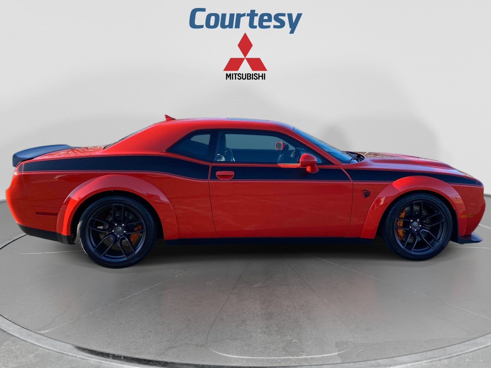 Used 2023 Dodge Challenger SRT Hellcat RWD image 6