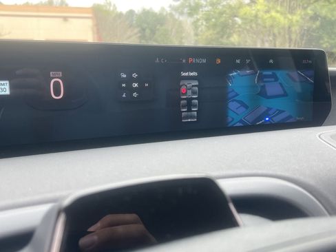 New 2026 Ford Expedition Max Platinum image 11