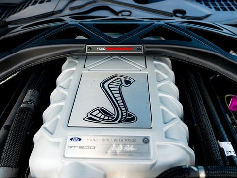 Used 2022 Ford Mustang Shelby GT500 RWD image 39