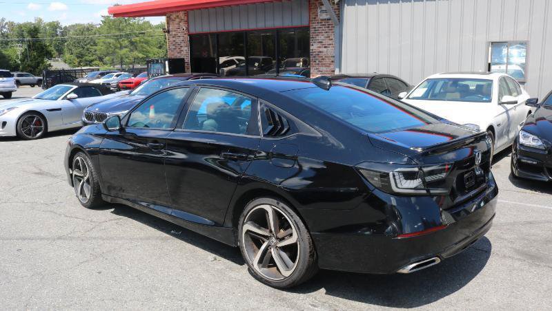 Used 2019 Honda Accord Sport image 4