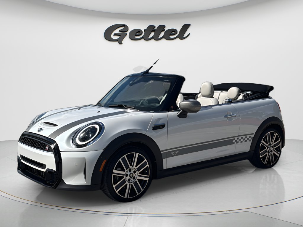 Used 2024 MINI Cooper S FWD image 1