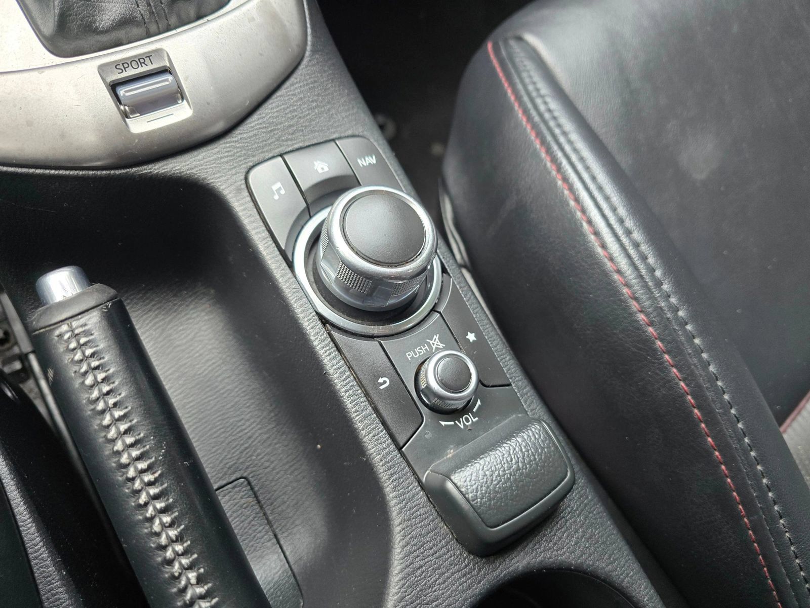 Used 2016 MAZDA CX-3 Touring AWD/4WD image 26