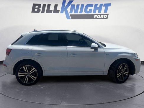 Used 2020 Audi Q5 e Premium Plus w/ Premium Plus Package AWD/4WD image 6