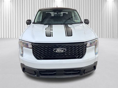 New 2025 Ford Maverick Lariat w/ Black Appearance Package image 11