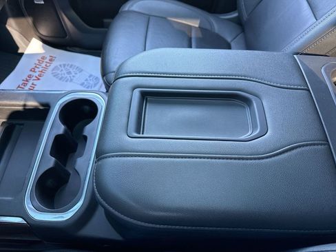 Used 2021 Chevrolet Silverado 1500 LT Trail Boss w/ Convenience Package II image 21