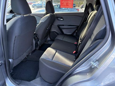 Certified 2023 Nissan Rogue SV image 22