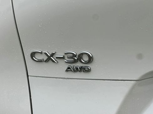 Used 2022 MAZDA CX-30 AWD 2.5 S w/ Select Package image 32