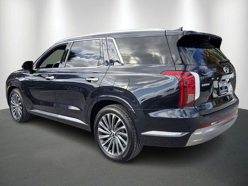Used 2024 Hyundai Palisade Calligraphy image 5