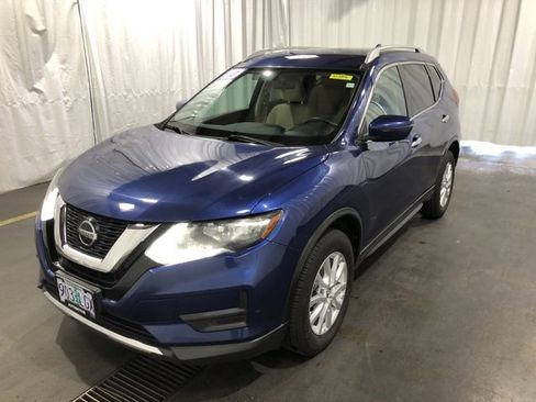 Used 2018 Nissan Rogue SV image 21