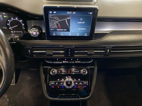 Used 2021 Lincoln Corsair AWD w/ Equipment Group 101A image 23