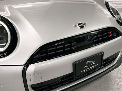 Used 2025 MINI Cooper S image 31