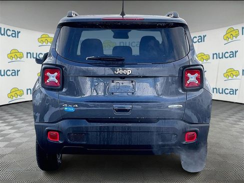 Used 2022 Jeep Renegade Latitude image 5