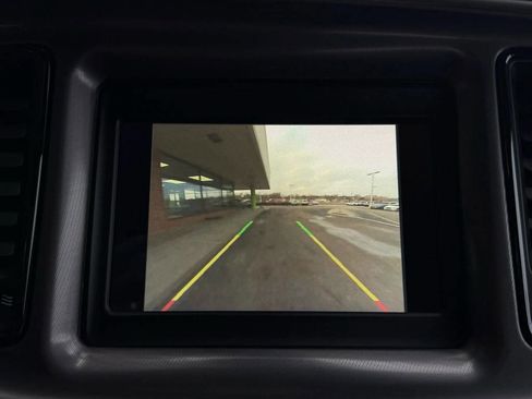 Used 2022 Dodge Challenger GT image 14