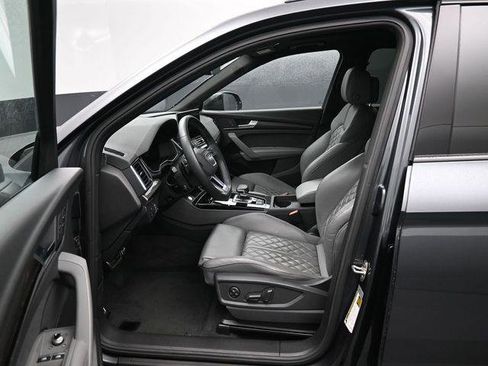 Used 2023 Audi SQ5 Premium Plus w/ Premium Plus Package image 9