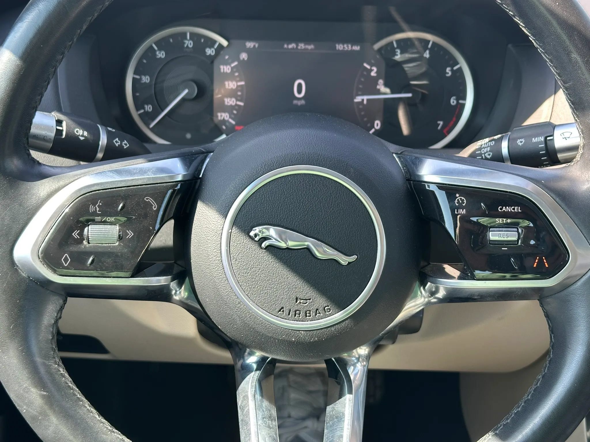 Used 2020 Jaguar XE S RWD image 36
