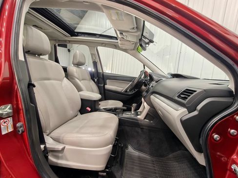 Used 2015 Subaru Forester 2.5i Limited AWD/4WD image 25