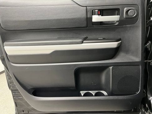Used 2018 Toyota Tundra SR5 AWD/4WD image 44