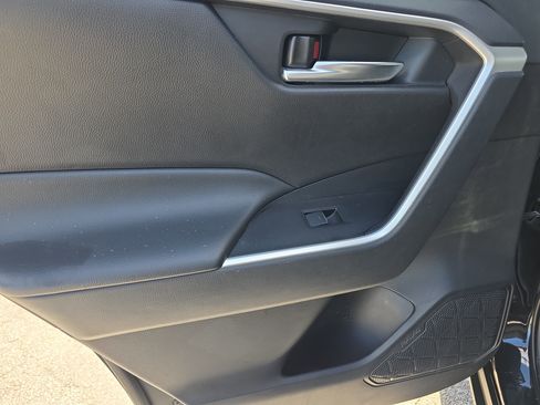 Used 2024 Toyota RAV4 XLE image 14