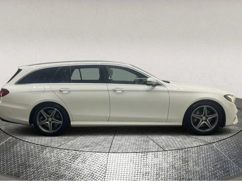 Used 2017 Mercedes-Benz E 400 4MATIC Wagon image 8